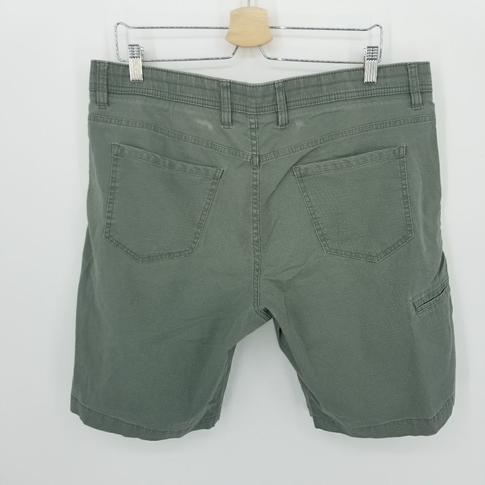 WP Weatherproof Shorts with Rip Stop Material - Picture 11 of 11